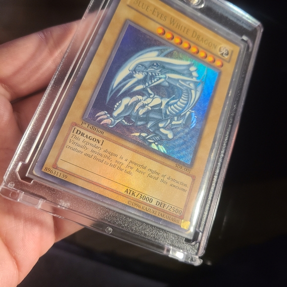 Blue Eyes White Dragon 1st Edition SDK-001 - Picture 2 of 4